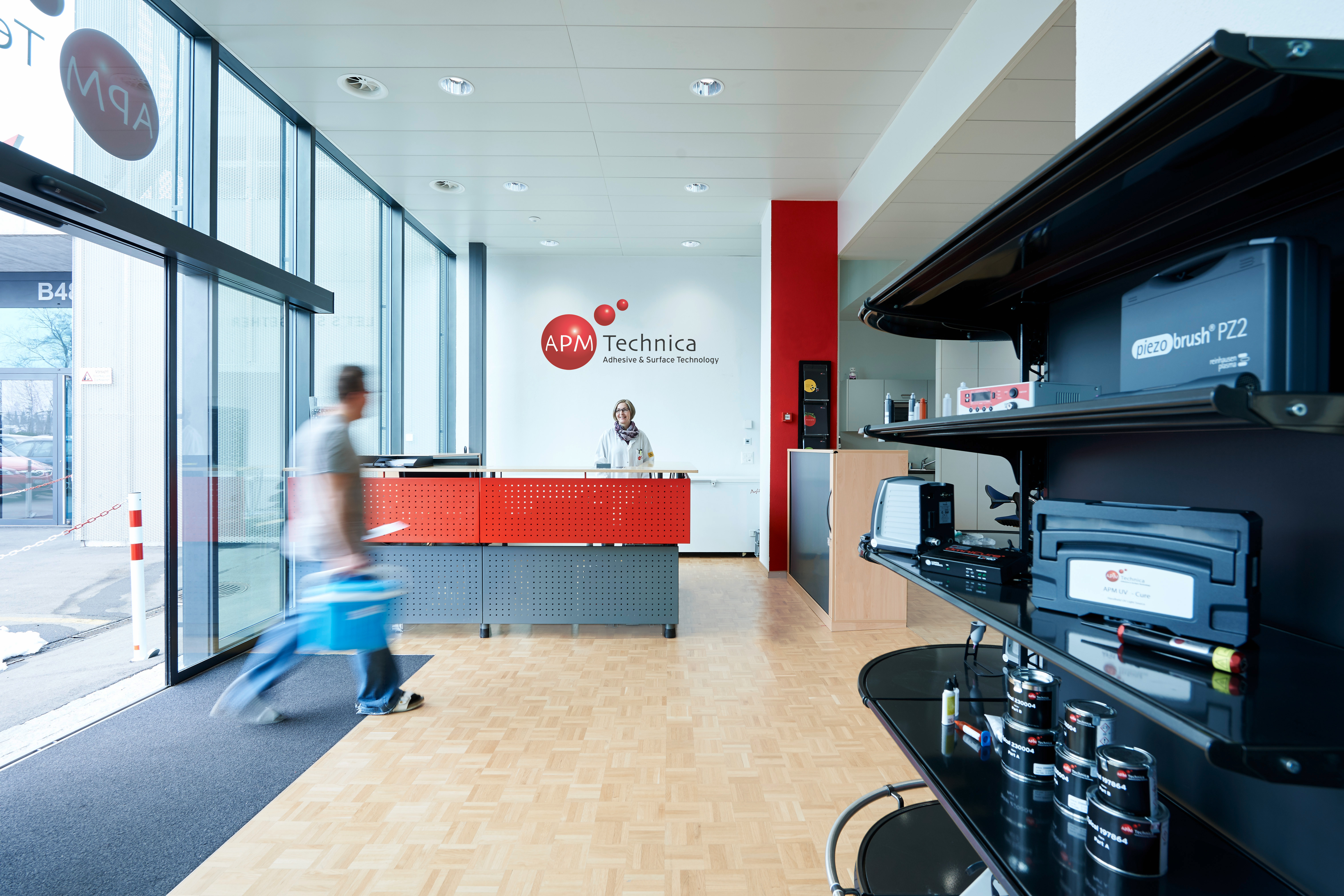 Heures d'ouverture et information de contact