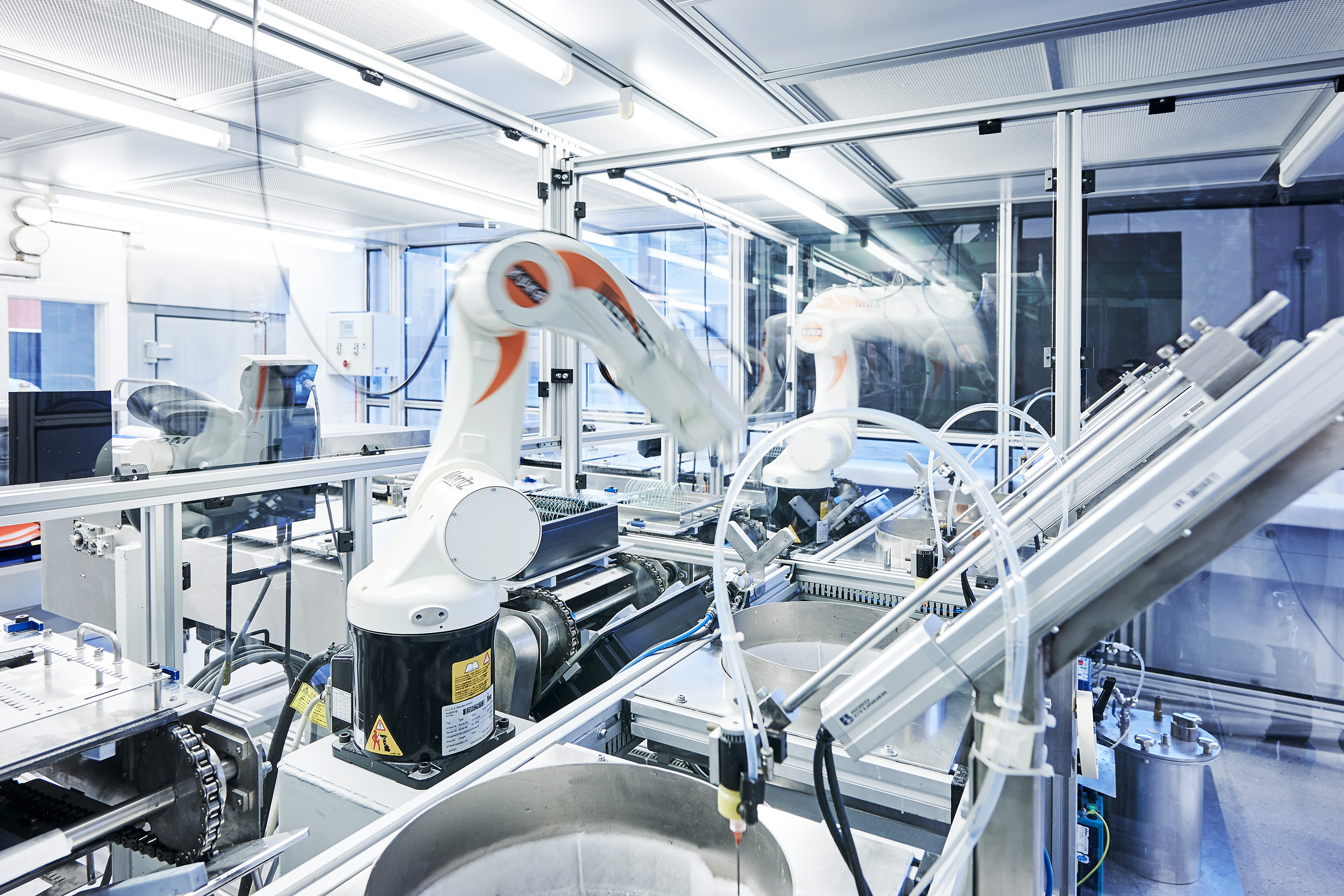 Assemblage en série assisté par robot