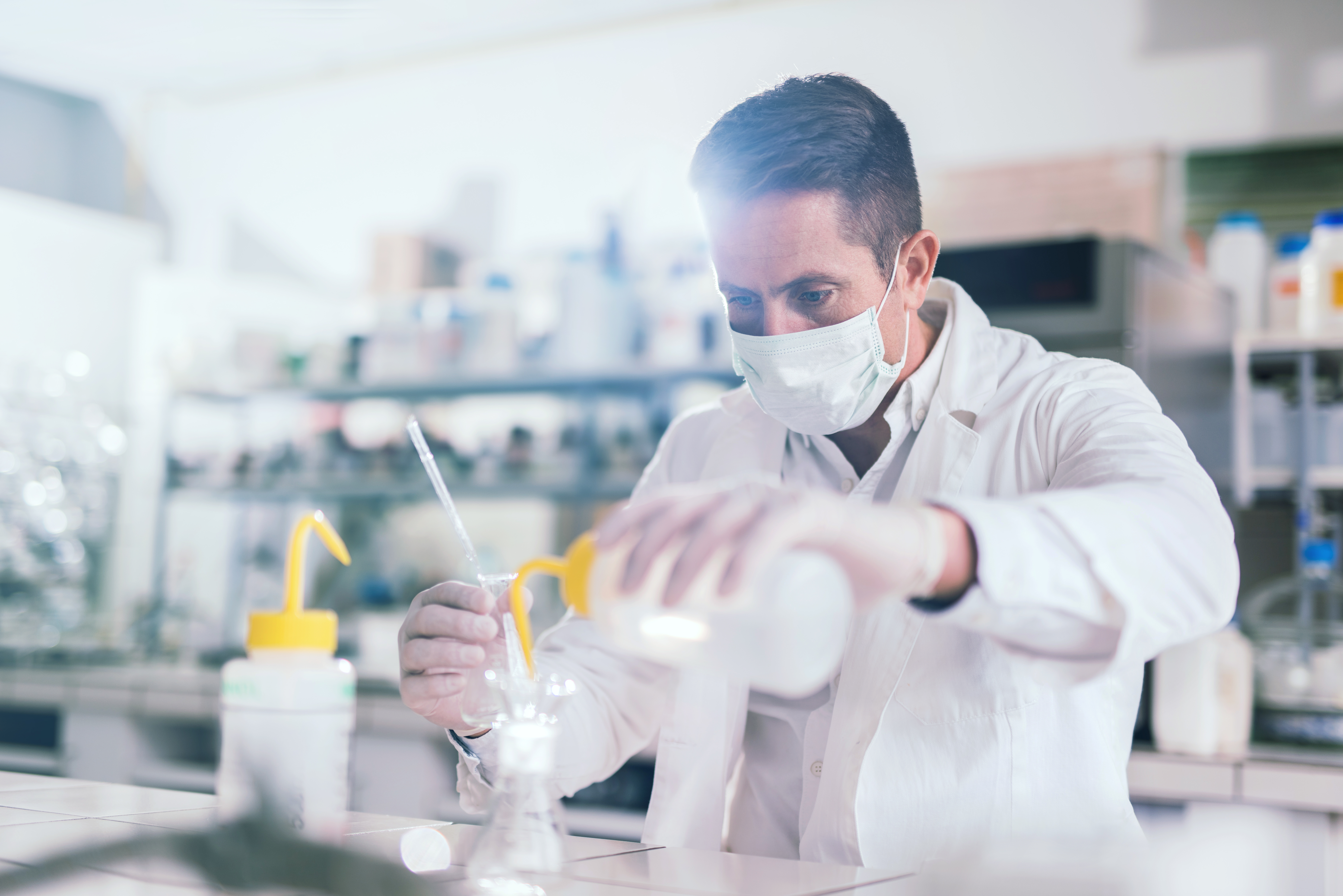 Praticien du collage (EAB) EWF/DVS®